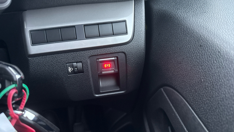 Peugeot Expert E-L2 100kW 75kWh Professional Van Auto